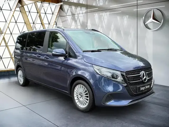 Mercedes-Benz V 220