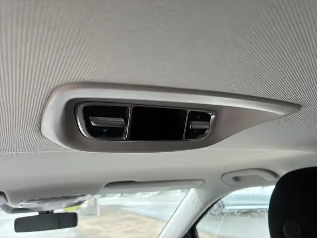 Mercedes-Benz V 220