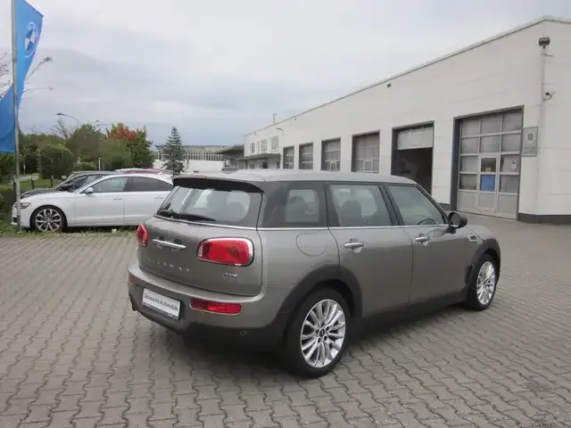 MINI One Clubman