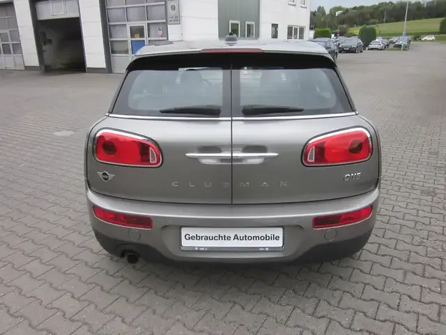 MINI One Clubman