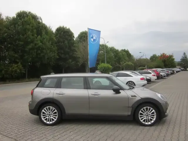 MINI One Clubman