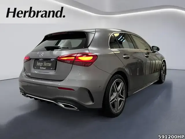 Mercedes-Benz A 200