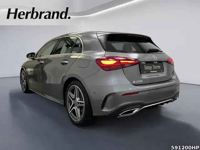 Mercedes-Benz A 200