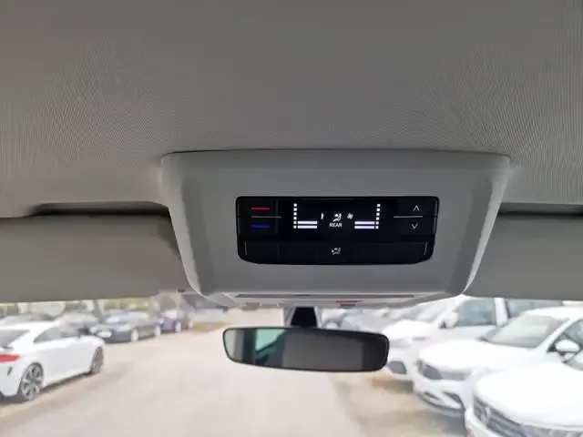 Volkswagen T6.1 Caravelle