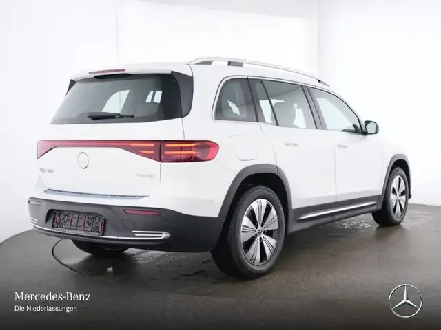 Mercedes-Benz EQB 300