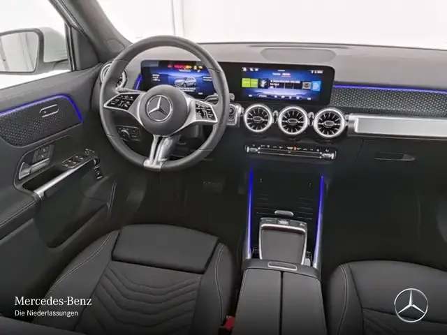 Mercedes-Benz EQB 300