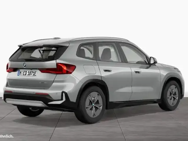 BMW iX1