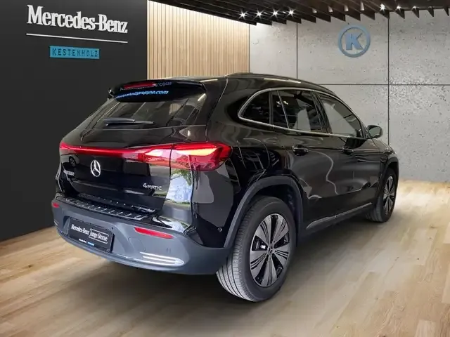 Mercedes-Benz EQA 300