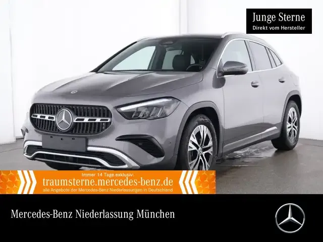 Mercedes-Benz GLA 200