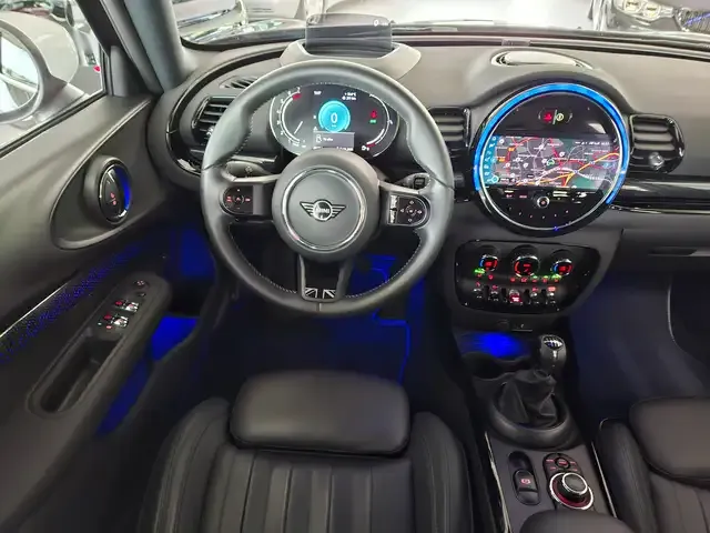 MINI Cooper Clubman
