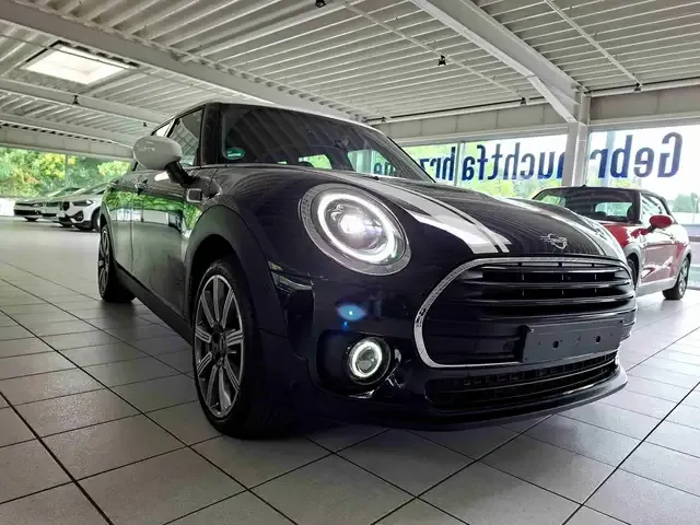 MINI Cooper Clubman