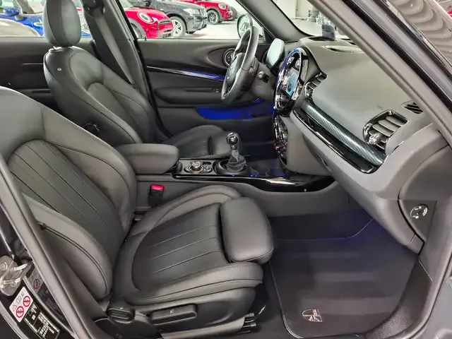 MINI Cooper Clubman