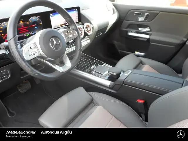 Mercedes-Benz EQA 250