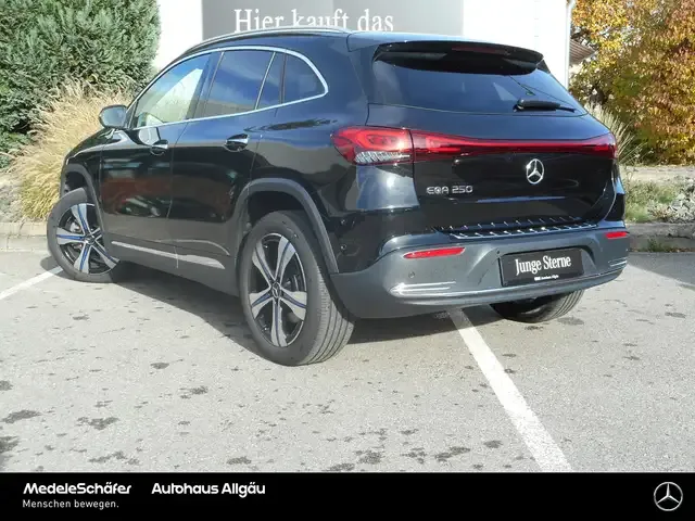 Mercedes-Benz EQA 250