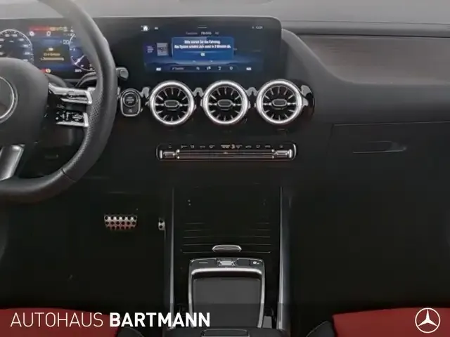 Mercedes-Benz GLA 220