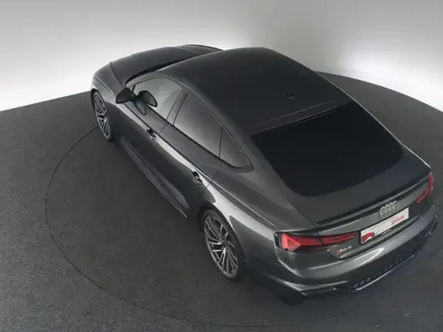 Audi RS5