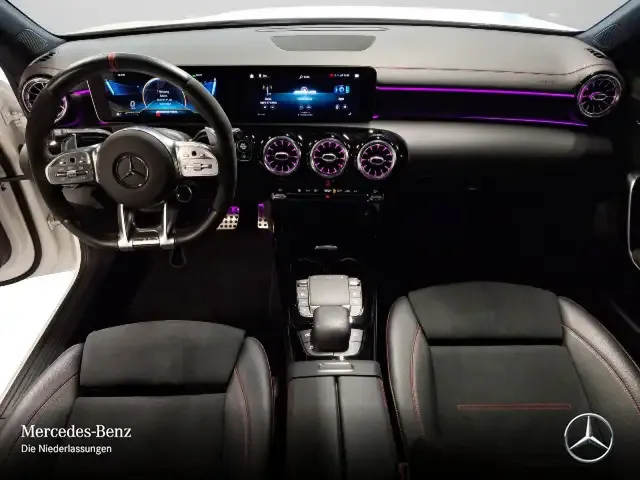 Mercedes-Benz CLA 45 AMG