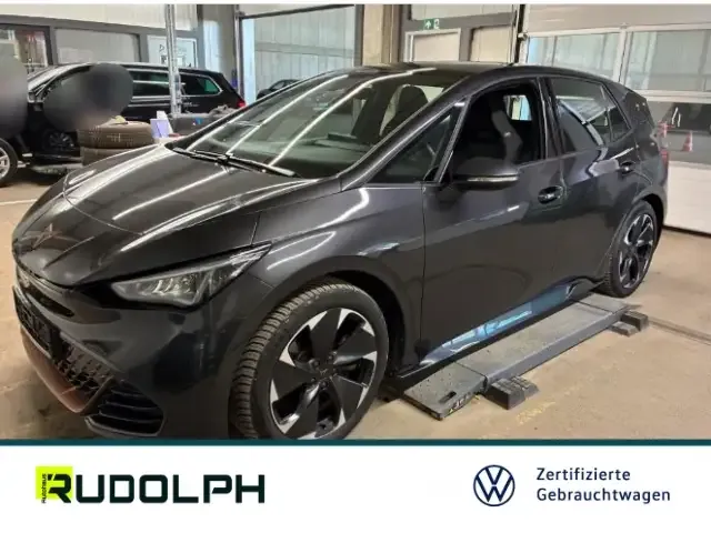 CUPRA Born