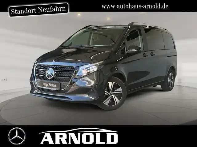 Mercedes-Benz V 220