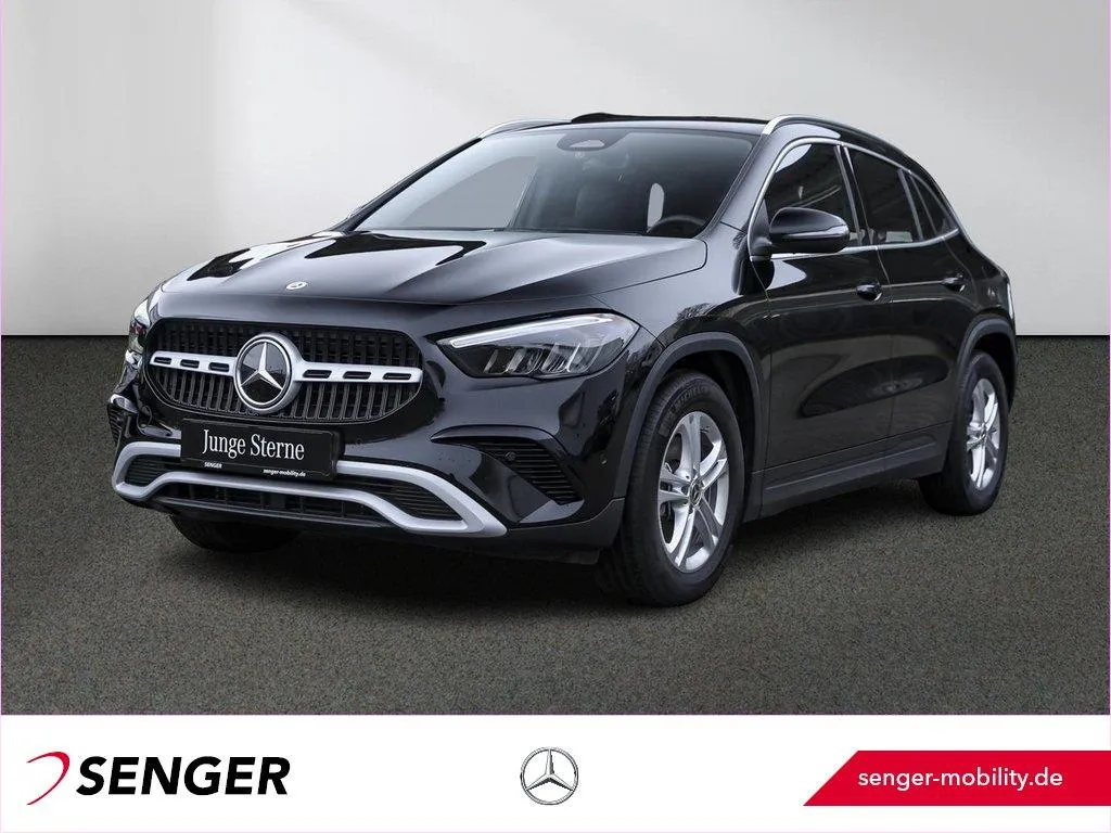 Mercedes-Benz GLA 200