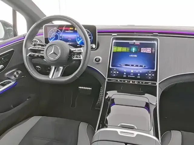 Mercedes-Benz EQE 300