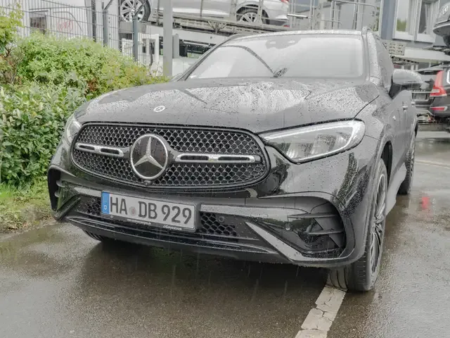 Mercedes-Benz GLC 300