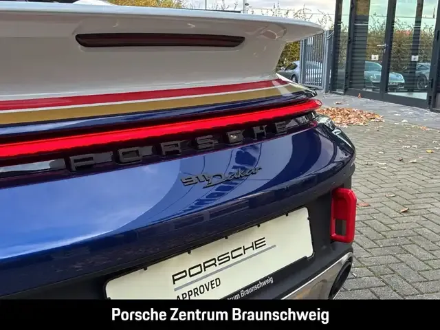 Porsche 992
