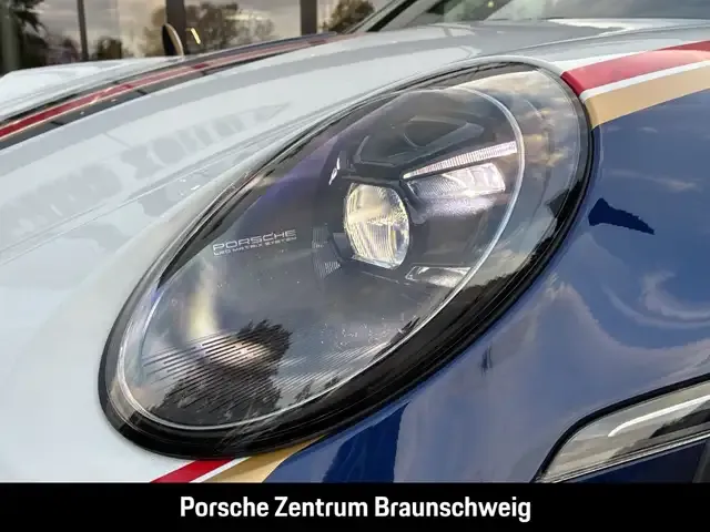 Porsche 992