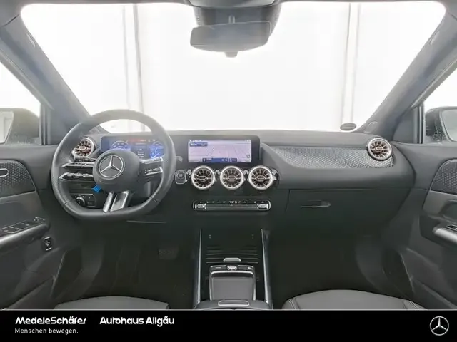 Mercedes-Benz EQA 300