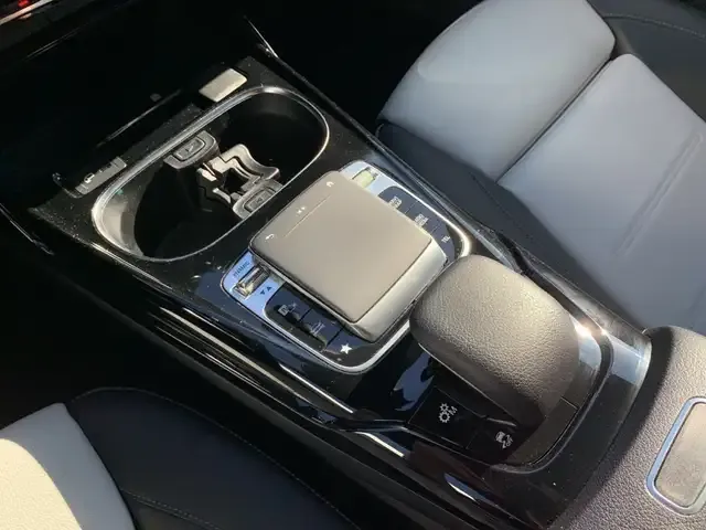 Mercedes-Benz A 35 AMG