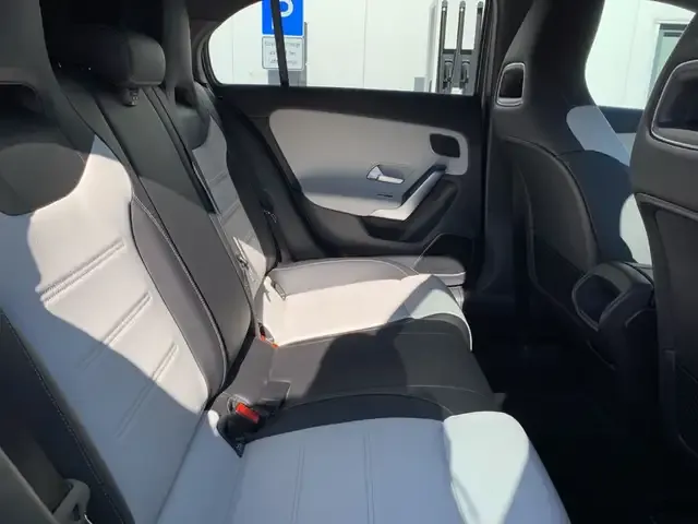 Mercedes-Benz A 35 AMG