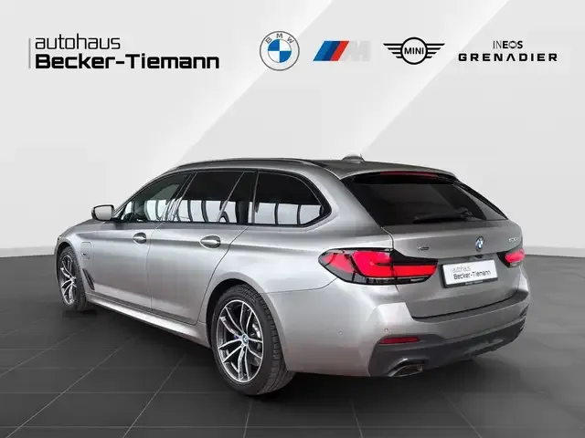 BMW 530