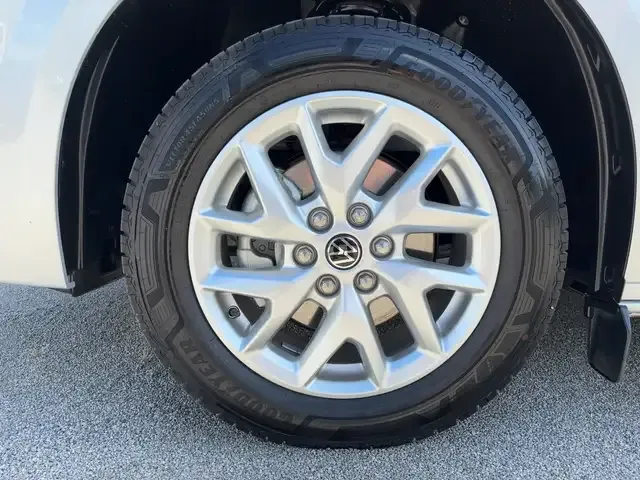 Volkswagen T7 Caravelle