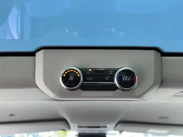 Volkswagen T7 Caravelle