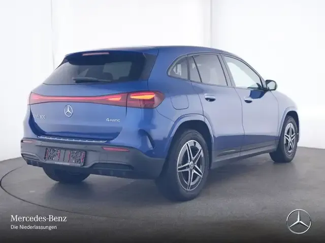 Mercedes-Benz EQA 300