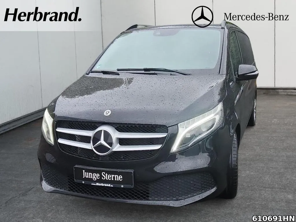 Mercedes-Benz V 250