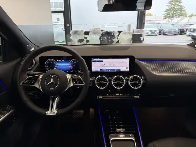 Mercedes-Benz GLA 220