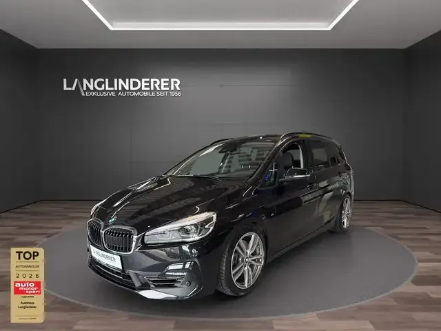 BMW 220