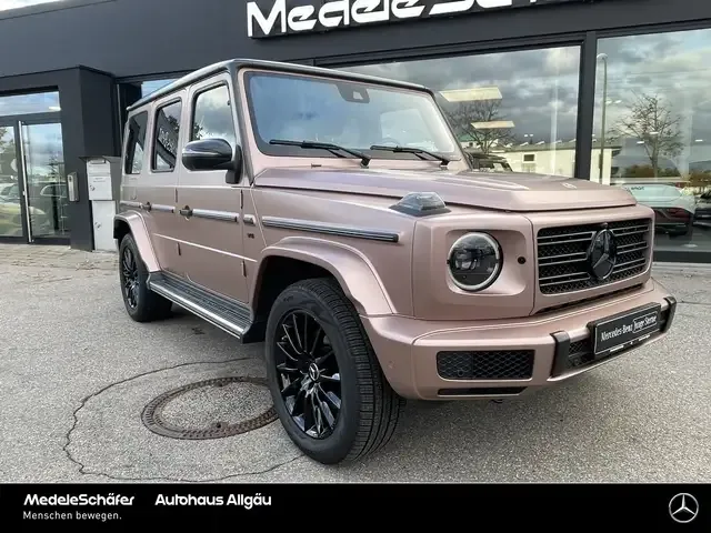 Mercedes-Benz G 500