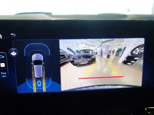 Mercedes-Benz GLA 180