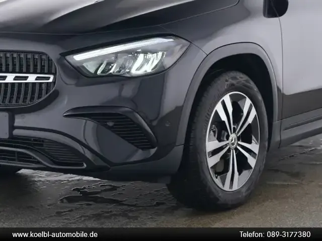 Mercedes-Benz GLA 180