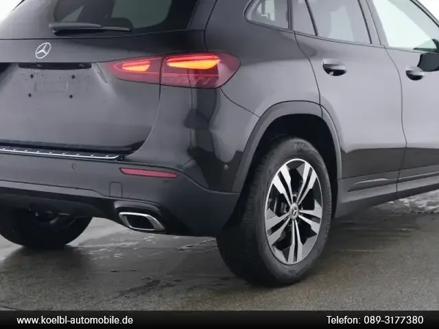 Mercedes-Benz GLA 180