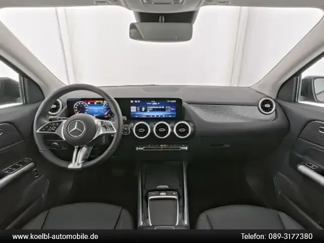 Mercedes-Benz GLA 180