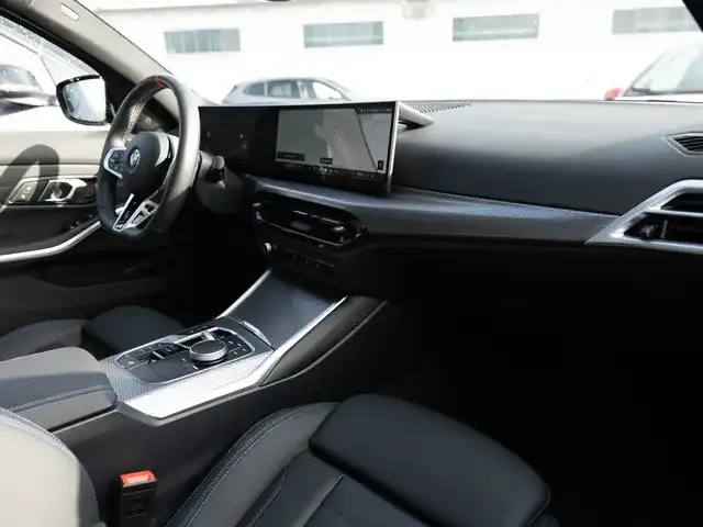 BMW 340