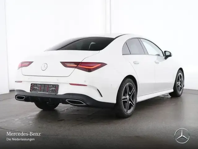 Mercedes-Benz CLA 200