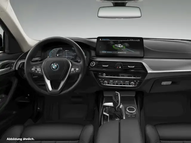 BMW 545