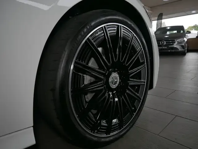 Mercedes-Benz CLE 180