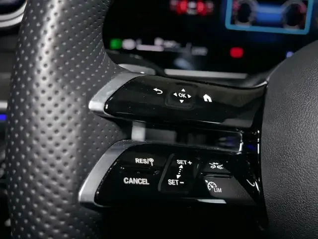 Mercedes-Benz CLE 180