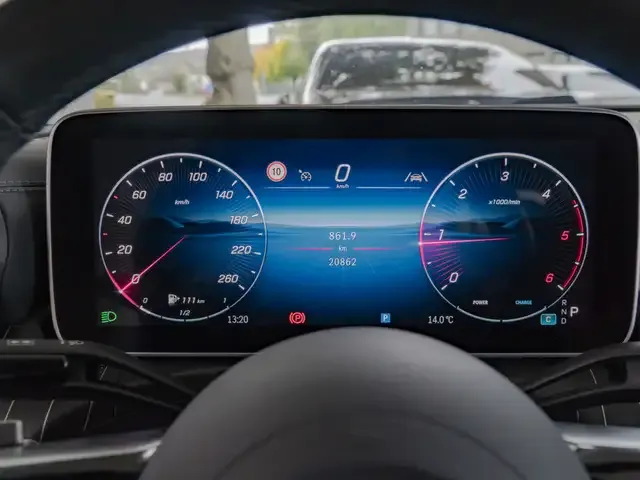 Mercedes-Benz CLE 220