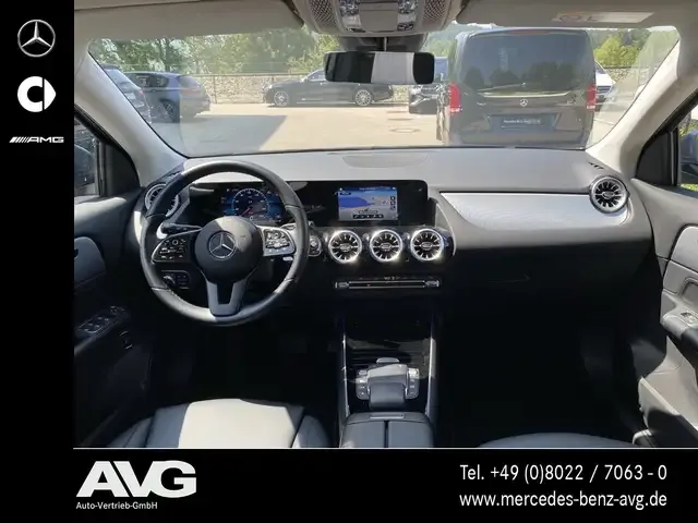 Mercedes-Benz GLA 180